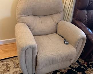 #48 Best Chair Electric Chair $125.00