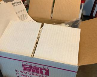 #122 Wiz Glass Grinder $55.00