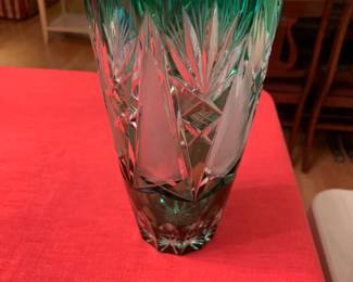 #158 World's Finest imperlux East Germany Handcut Crystal Green Flower Vase $20.00