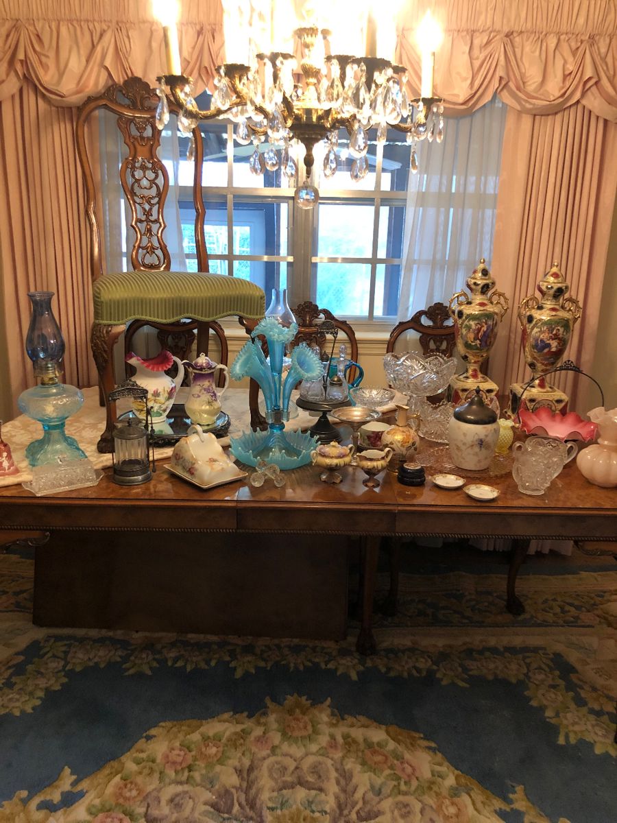 Luxury Estate Sale in Chattanooga Chattanooga,... starts on 1/27/2024