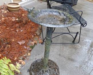 metal bird bath
