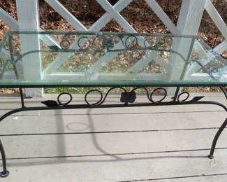 glass top outdoor table