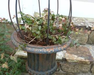 urn planter