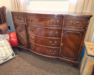 $90 Duncan Phyfe Buffet
