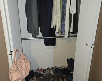 Clothing & shoes $2 ea