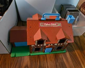 $15 Vintage Fisher Price Tudor