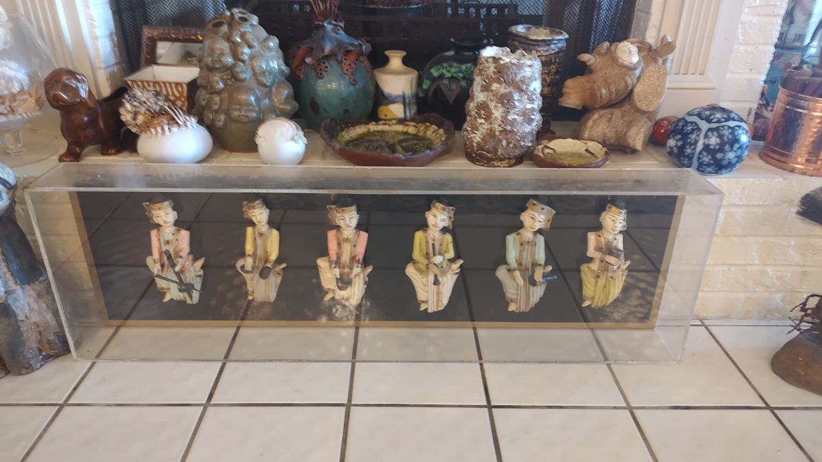 SOUTH TAMPA ESTATE TREASURES FROM AROUND THE WORLD starts on 1/19/2024