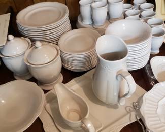 Large Dish Set