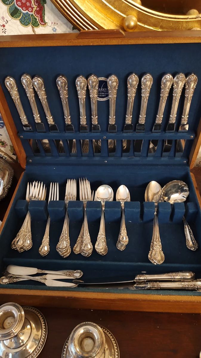 OLD SOUTH TAMPA ESTATE in Tampa, FL starts on 1/26/2024