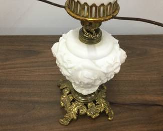 Fenton Gone With the Wind Puffy Rose lamps