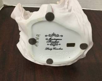 Home Interiors Masterpiece Porcelain Lady Caroline