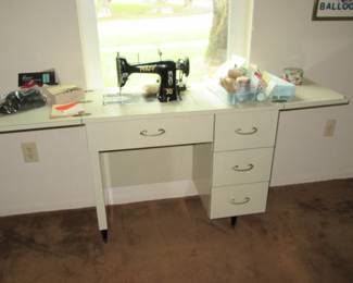 FOS pfaff sewing machine