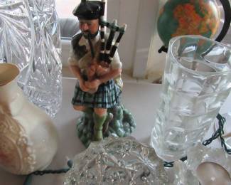 FOS doulton bagpipper