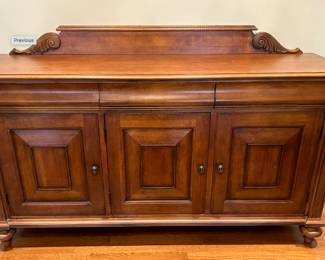 Ethan Allen Saxton Buffet / Sideboard