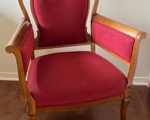 Victorian Style Oak Arm Chair With Red Upholstery And Inlaid Decoration