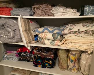 sheet sets, comforters