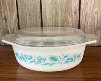 Vintage Pyrex Oval Casserole