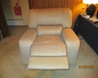 Very nice white leather recliner.  Almost new.  Excellent condition. 
