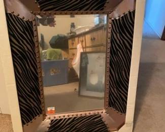 Decorative mirror - new