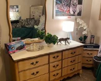 Dresser w/ mirror.  Tigers print, Lamp, Misc decor