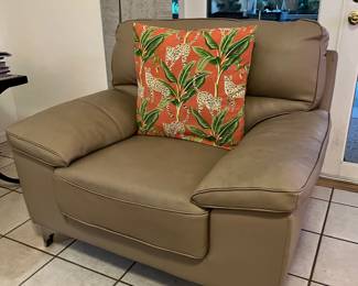 May be purchased at the sale but will not be Available for pickup until 1/24/24 or after by appointment.