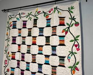 $325- HIGHLY SOUGHT AFTER HAND AND MACHINE STITCHED APPLIQUÉ  SPOOL QUILT 