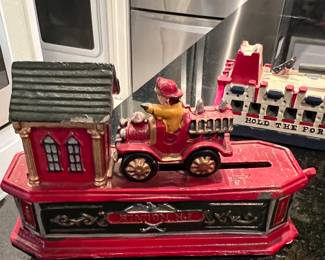 VINTAGE FIRE ENGINE STATION NUMBER 1 CAST IRON MECHANICAL BANK 