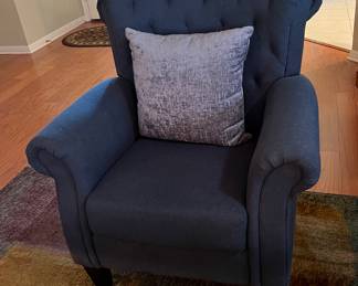 $225- OBO- BLUE CUSTOM UPHOLSTERED TUFTED CHAIR