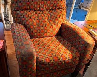 $150-  OBO- Comfy  recliner 