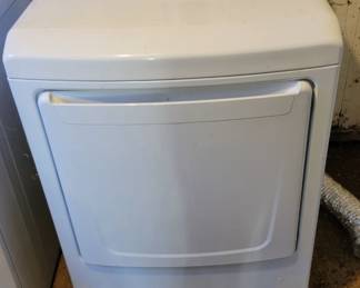 LG Dryer (nearly new)