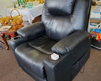 Operating Lift & Massage Chair