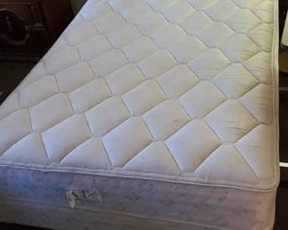 Full Size Mattress & Box Spring