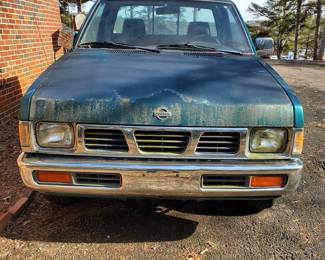 1997 Nissan XE King Cab Manual 5 Speed 162k miles