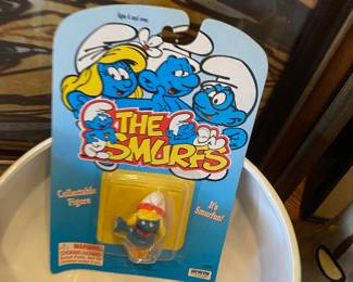 1995 The Smurfs "Hula Smurfette" Figurine