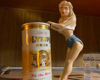 1980's "Bottoms Up" Demars for Ganz Can Holder