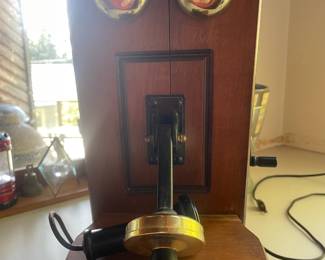 1950's Radio Receiver The Country Belle By Guild