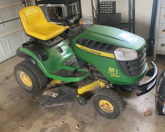 John Deere riding mower