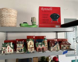 Christmas decor -NIB grill