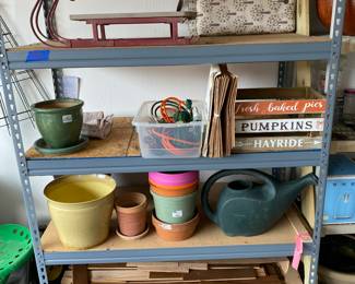 Christmas seller, yard items