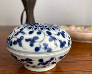 Paste post Chinese Antique