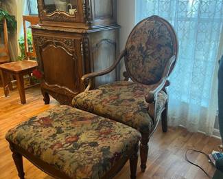 Floral Chair w/Ottoman. Chair- 31x43x24.  $285 Ottoman- 31x18x21. All items available for pre-sale with pre-sale shopping appointments. Please text 985 507-6684 to schedule an appointment to shop before the scheduled sale. 