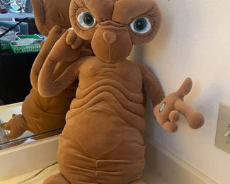 ET plush doll