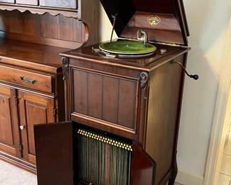 Columbia Grafonola Antique Phonograph
