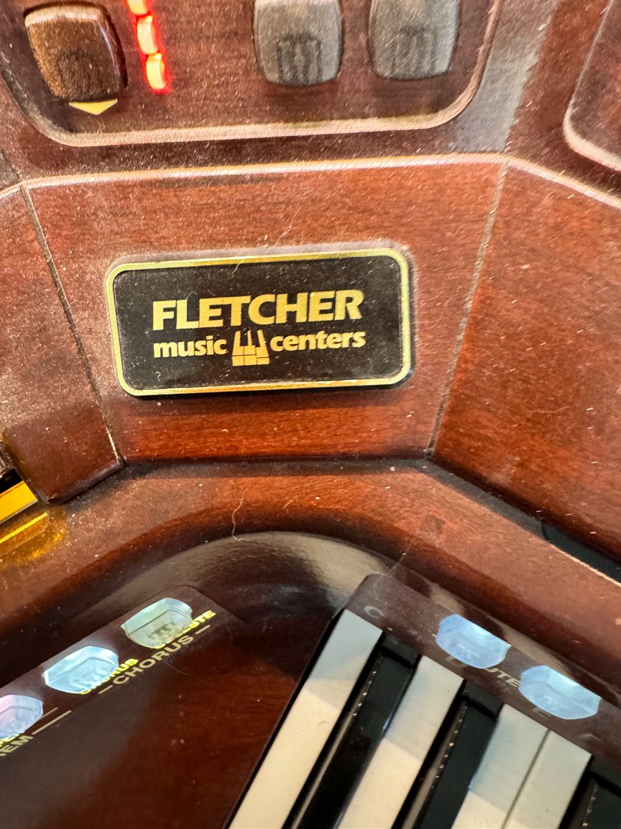 60 OFF LAST DAY ESTATE SALE IN STONECRESTPlease... starts on 1/25/2024