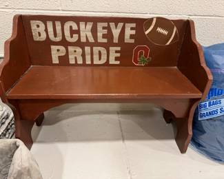 Buckeye Pride small wooden bench