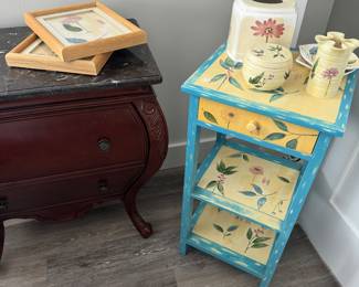 Bathroom, accessory set