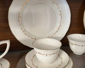 38-piece Royal Worcester China set