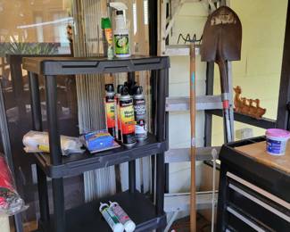 Yard & garden supplies