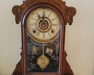 Antique shelf clock