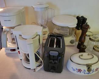 Kitchen appliances